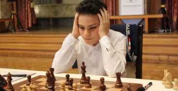 Zekâsıyla satrançta ‘‘büyükusta’’ ünvanı alan en genç oyuncu: Ediz Gürel!