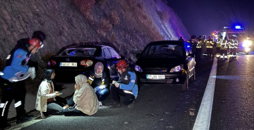 İstanbul-İzmir Otoyolu'nda Feci Kaza: 1 Ölü, 9 Yaralı