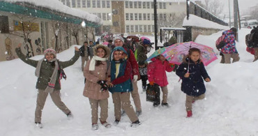 10,11 Mart İstanbul'da kar tatili var mı, olacak mı? İstanbul'da yarın okul var mı, tatil mi? İstanbul Valiliği son dakika açıklamaları