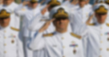 104 Emekli Amiralin Lojman ve Koruma Hakları İptal Edildi