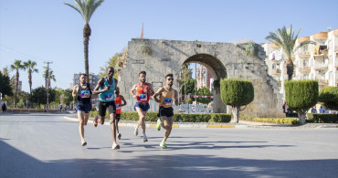 16. Tarsus Uluslararası Yarı Maratonu 20 Ekim'de Koşulacak