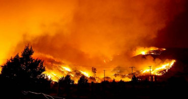 ABD'de 40 Bin Dönümlük Alanda Yangın