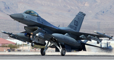 ABD'den flaş hamle: Zelenskiy'nin istediği uçaklara karşı Polonya'ya F-16 teklif etti