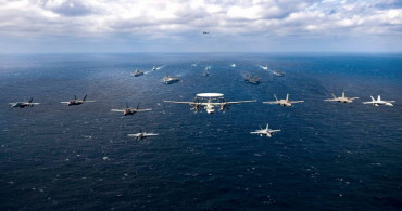 ABD’ye jet misilleme: Savaş uçakları art arda havalandı