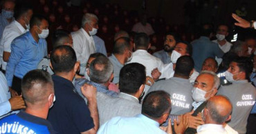 Adana Büyükşehir Belediye Meclisinde Kavga Çıktı