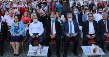 Adana'da CHP'lilerin Hizmet Şovu! Faik Öztrak'ın Temelini Attığı Projenin Üstü Toprakla Kapatıldı
