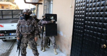 Adana'da PKK/KCK Operasyonunda 10 Kişi Gözaltına Alındı