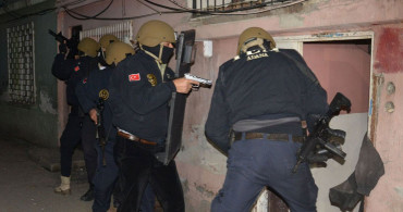 Adana'da Terör Örgütü DEAŞ Operasyonu: 9 Gözaltı