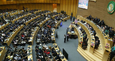 Afrika Birliği, Sudan'ın Üyeliğini Askıya Aldı