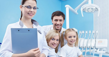 Aile Diş Hekimliği uygulaması nedir? Kimler yararlanabilecek? Sağlık Bakanlığı duyurdu 3 ilde uygulanmaya başlandı