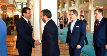 AK Partili İlçe Belediye Başkanları Ekrem İmamoğlu'nu Ziyaret Etti