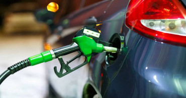 Akaryakıt fiyatlarına zam var mı? Bugün benzin ve motorin fiyatları kaç TL? 2 Aralık 2023 İstanbul, İzmir, Ankara güncel akaryakıt fiyatları
