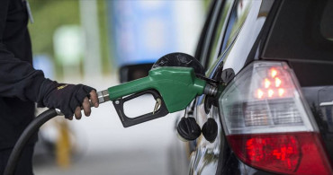 Akaryakıtta zamlar üst üste geldi: Motorinden sonra benzin ve LPG’ye de zam yapıldı! 4 Kasım 2022 akaryakıt fiyatları