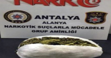 Alanya’da Uyuşturucu Operasyonu: 1.5 Kilogram Esrar Ele Geçirildi