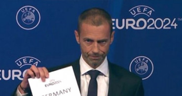 Aleksander Ceferin Yeniden UEFA Başkanı Seçildi! Aleksander Ceferin Kimdir?