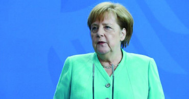 Almanya Başbakanı Merkel Birlik Çağrısında Bulundu