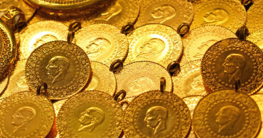 Altın fiyatlarında son durum ne? Altın fiyatları tepetaklak oldu! Uzmanından kritik uyarı