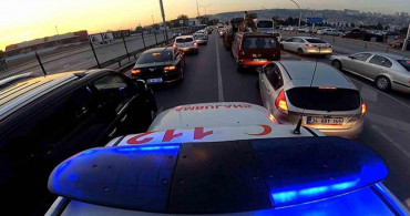 Ambulansa yol vermeyen 61 ACK 114 plakalı araç sürücüsüne ceza