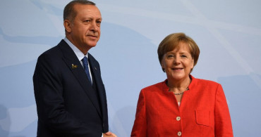 Angela Merkel'den Dikkat Çeken Türkiye Açıklaması