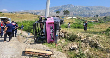 Antalya’da korkunç kaza: Çok sayıda turist yaralandı!