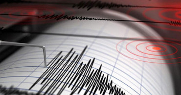 Antalya’da korkutan deprem: Çevre illerde de hissedildi
