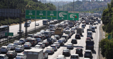 Araç sahipleri dikkat: İstanbul’da 30 Ağustos sebebiyle bazı yollar kapatılacak