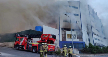 Arnavutköy’de korkutan yangın: Çok sayıda ekip bölgeye sevk edildi