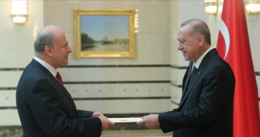 Arnavutluk ve Moldova Büyükelçilerinden Cumhurbaşkanı Erdoğan'a Güven Mektubu 