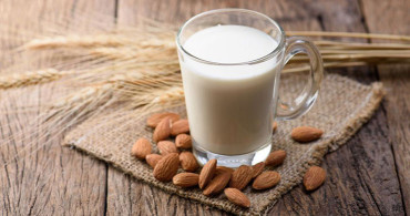 Badem Sütü Nasıl Yapılır, Faydaları Nelerdir?
