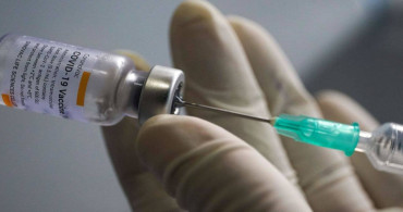 Bakan Koca’dan salgın açıklaması: Toplu aşı veya kapanma tedbirleri asla olmayacak