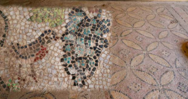 Balatlar Kazısında, Zeugma'dakiler Gibi Mozaikler Bulundu