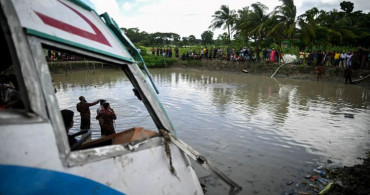 Bangladeş’te otobüs göle düştü: En az 17 kişi hayatını kaybetti
