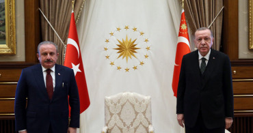 Başkan Erdoğan, Meclis Başkanı Mustafa Şentop ile Görüştü