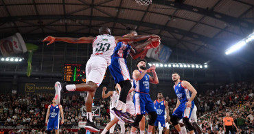 Basketbolun en büyüğü belli oldu: Anadolu Efes Süper Lig şampiyonluğuna ulaştı