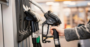 Bayram tatili için kontaklar çevriliyor: Akaryakıt fiyatları bugün ne kadar? 7 Nisan 2024 güncel benzin ve motorin fiyatları