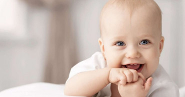 Bebeklerde Kalça Çıkıklığı Neden Olur?