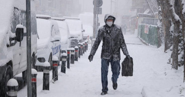 Beklenen soğuk hava dalgası sonunda geliyor: İstanbul için kar tarihi verildi