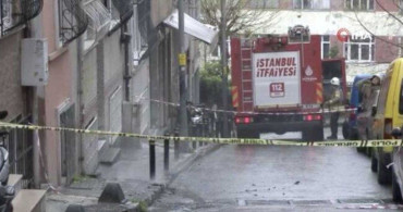 Beyoğlu'nda korkutan patlama! Yeraltı kablolarında patlama meydana geldi