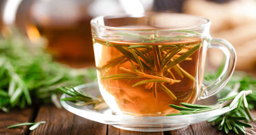 Biberiye çayı neye iyi gelir, nasıl yapılır? Meme kanseri riskini azaltan biberiye çayının faydaları