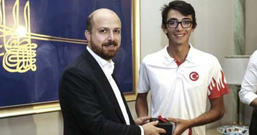 Bilal Erdoğan'dan Mete Gazoz Açıklaması: Olimpiyatlarda Yeni Bir Madalya Kapısı Aralandı