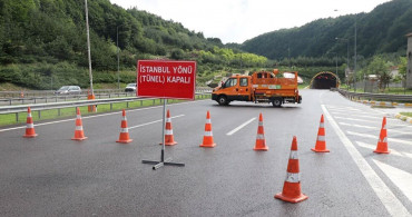 Bolu Dağı'nda korkutan heyelan: İstanbul yönü ulaşıma kapatıldı!