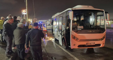 Bursa’da tur otobüsü beton direğe çarptı: Çok sayıda kişi yaralandı