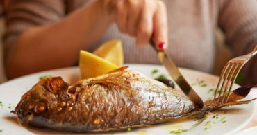 Çatal Bıçakla Balık Nasıl Yenir?