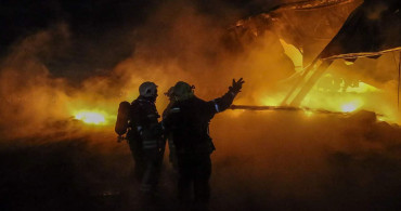 Çatalca’da fabrika yangını: Alevler kısa sürede büyüdü