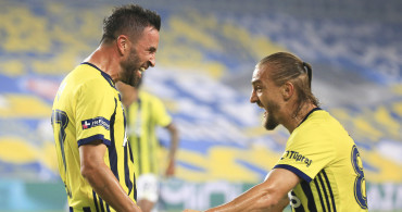 Çaykur Rizespor Gökhan Gönül İle Sözleşme İmzaladı!