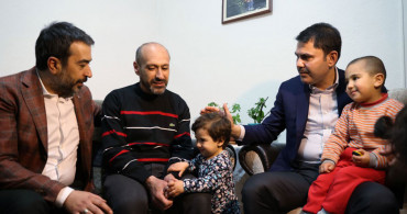 Çevre, Şehircilik ve İklim Değişikliği Bakanı Murat Kurum iftar sonrası Gölbaşı’nda vatandaşları ziyaret etti