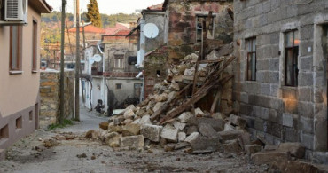 Çevre ve Şehircilik Bakanı Murat Kurum, Çanakkale'deki Depremin Bilançosunu Açıkladı