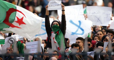 Cezayir Cumhurbaşkanı Bouteflika Kendisini Protesto Eden Halkı Uyardı