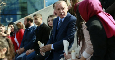 Cumhurbaşkanı Erdoğan Gençlik Sırrını Açıkladı: Sigara İçmem, Alkol Kullanmam