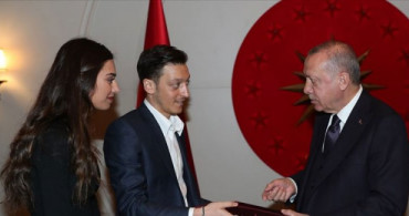 Cumhurbaşkanı Erdoğan, Mesut Özil'i Kabul Etti